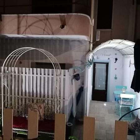 Blue Sea Apartment Ачи Кастело Екстериор снимка