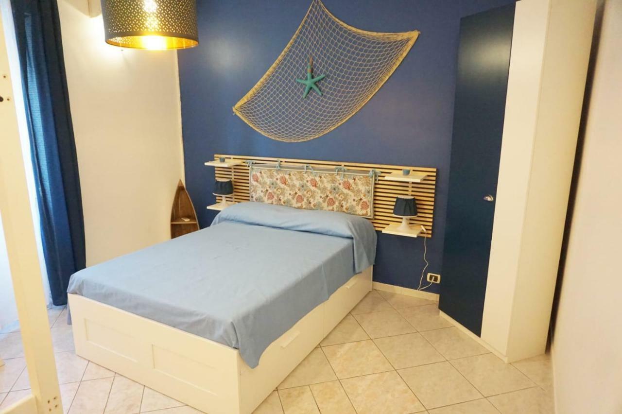 Blue Sea Apartment Ачи Кастело Екстериор снимка