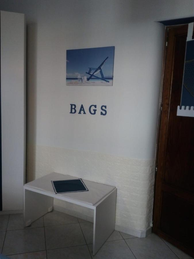 Blue Sea Apartment Ачи Кастело Екстериор снимка